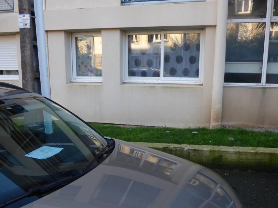 Brest Saint-Marc : Appart T1 Bis Bien Situe Wifi المظهر الخارجي الصورة
